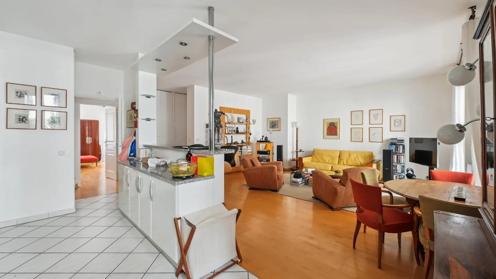 Appartement Butte-Aux-Cailles - Welkeys Paris 0*,  France
